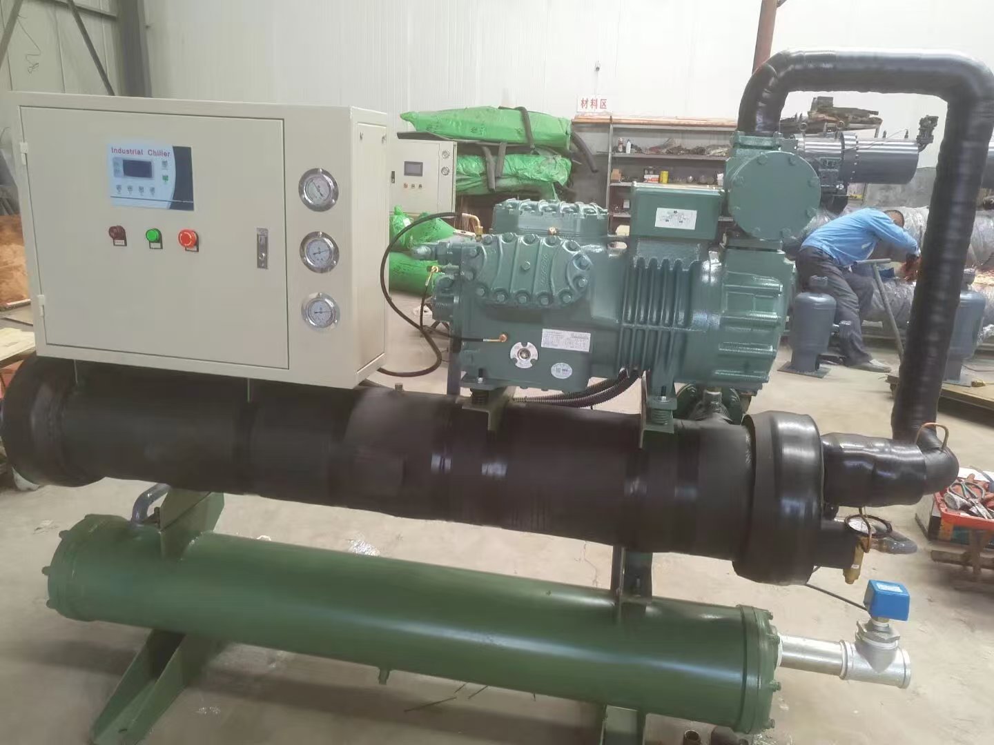 油冷机组